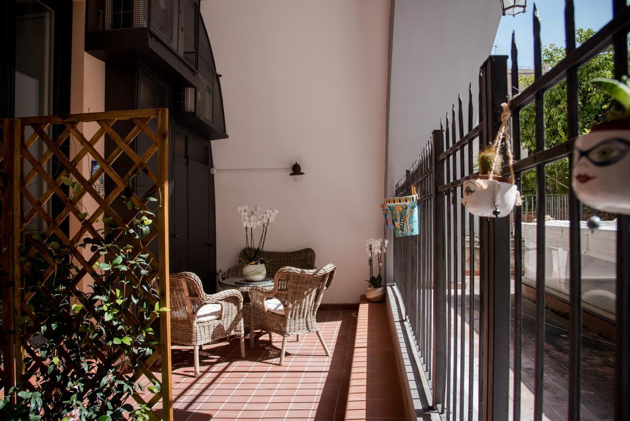 Bed and Breakfast La Dimora Del Barone Salerno Zewnętrze zdjęcie